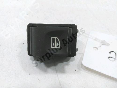 Used Right rear window switch Right rear window switch 30999362 30999362