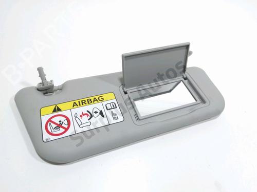 Used Right sun visor TOYOTA YARIS (_P13_) 1.5 Hybrid (NHP130_, NHP130) (101 hp) 28595645