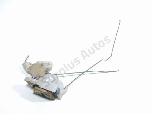 Used Front left lock NISSAN X-TRAIL I (T30) 2.2 Di 4x4 (114 hp) 28248234