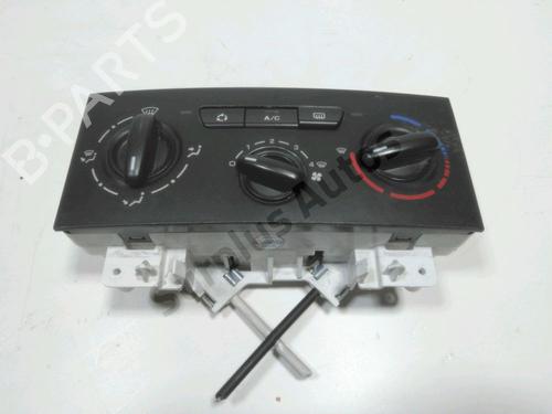 Used Climate control Climate control 38345312 38345312