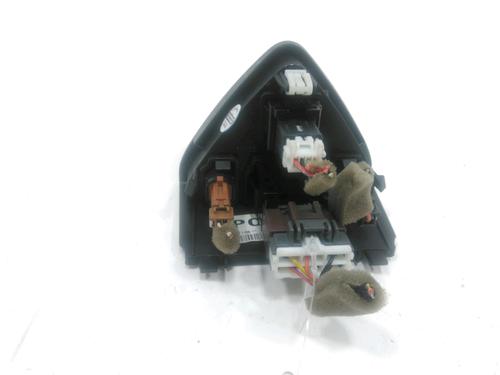 Warning switch RENAULT KOLEOS I (HY_) 2.0 dCi (HY0K) | BP37768195I22 - Image 2
