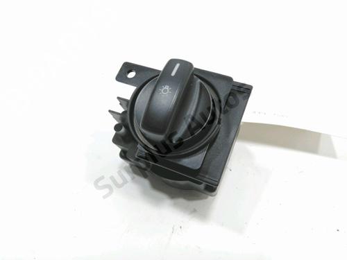 Used Headlight switch Headlight switch 37767730 37767730