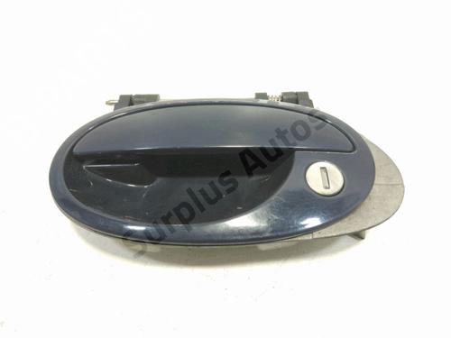 front-left-exterior-door-handle-opel-corsa-c-x01-2000-2001-2002-2003-2004-2005-2006-2007-2008-2009-39524889 main image