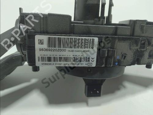 Steering wheel controls PEUGEOT 208 II (UB_, UP_, UW_, UJ_) e-208 | BP32334452E15