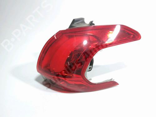 Used Right taillight Right taillight 37066174 37066174