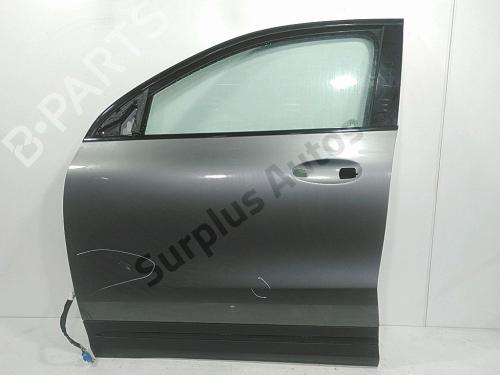 Used Left front door Left front door MERCEDES-BENZ GLA (H247) GLA 200 d (247.712) (150 hp) 40464811 40464811