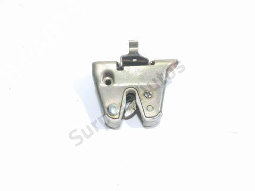 Used Tailgate lock PEUGEOT 205 II (20A/C) 1.7 Diesel (60 hp) 29580421