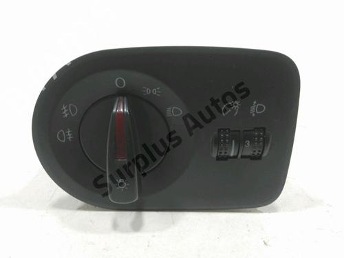 Used Headlight switch SEAT IBIZA IV ST (6J8, 6P8) 1.2 TDI (75 hp) 30990473