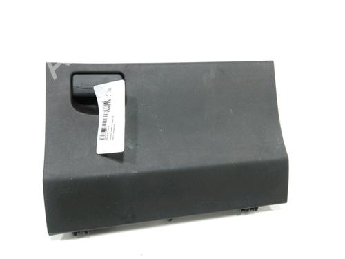 Used Glove box TOYOTA YARIS (_P9_) 1.4 D-4D (NLP90_, NLP90R) (90 hp) 30991745