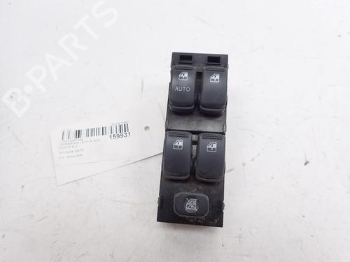 Used Left front window switch HYUNDAI GETZ (TB) 1.5 CRDi (88 hp) 30998859