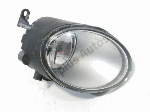 Used Right front fog light Right front fog light VW PHAETON (3D1, 3D2, 3D3, 3D4, 3D6, 3D7, 3D8, 3D9) 3.2 V6 4motion (241 hp) 33713979 33713979