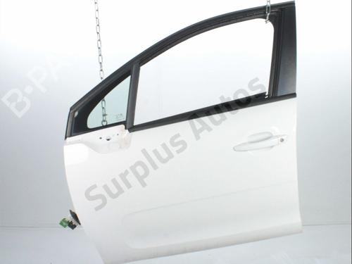 Used Left front door CITROËN C3 III Van (SX_, SY_) BlueHDi 100 (102 hp) 31578843
