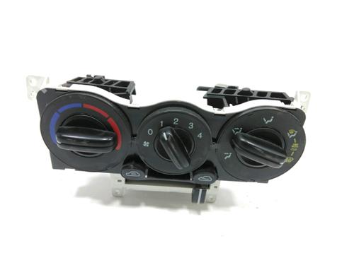 AC Styreenhet / Manøvreringsenhet HYUNDAI GETZ (TB) 1.1 (67 hp) 30988516