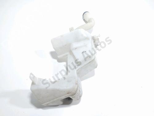 Used Windscreen washer tank PEUGEOT 308 I (4A_, 4C_) 1.6 HDi (90 hp) 28417897