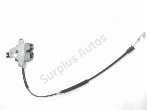 Used Tailgate lock Tailgate lock VOLVO S60 II (134) D4 (163 hp) 39765586 39765586