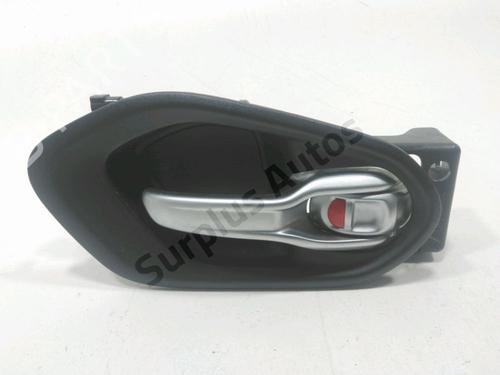 Højre fortil invendig håndtag Højre fortil invendig håndtag JEEP CHEROKEE (KL) 2.0 CRD 4x4 (170 hp) 34338373 34338373