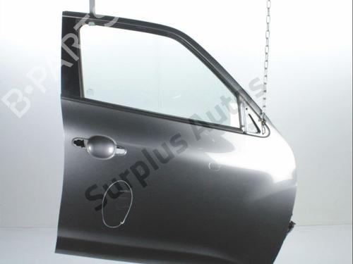 right-front-door-nissan-juke-f15-2010-2011-2012-2013-2014-2015-2016-2017-2018-2019-32260907 main image
