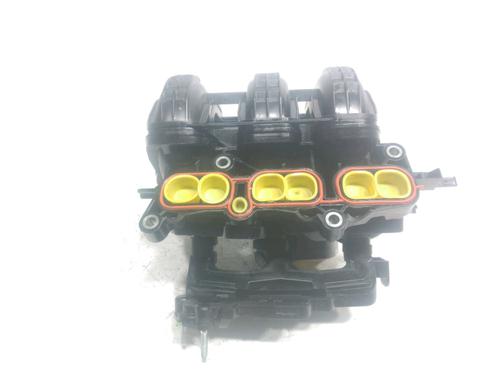 Used Intake manifold Intake manifold TOYOTA AYGO (_B4_) 1.0 VVTi (KGB40) (72 hp) 28221637 28221637