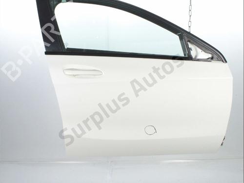Used Right front door Right front door MERCEDES-BENZ A-CLASS (W176) A 250 (176.044) (211 hp) 36000248 36000248