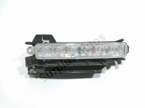 right-daytime-light-toyota-aygo-_b4_-2014-37787328 main image