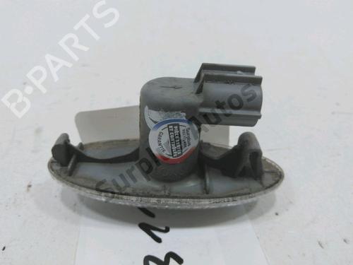 Right side indicator TOYOTA YARIS (_P9_) 1.3 VVT-i (SCP90_, SCP90R) | BP31005472I19