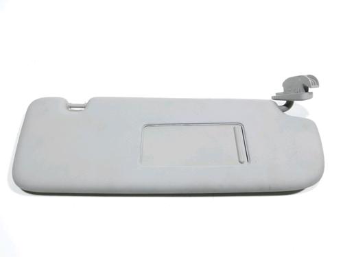 Used Right sun visor Right sun visor 37784608 37784608