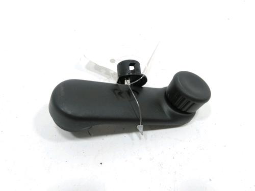 right-rear-window-switch-renault-clio-iii-br01-cr01-2005-2006-2007-2008-2009-2010-2011-2012-2013-2014-30999302 main image