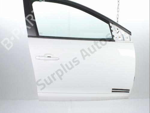 right-front-door-renault-megane-iii-hatchback-bz01_-b3_-2008-36183129 main image