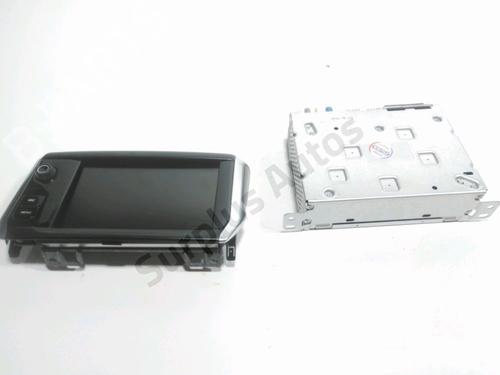 Used Radio PEUGEOT 2008 I (CU_) 1.2 THP 110 / PureTech 110 (110 hp) 28232518
