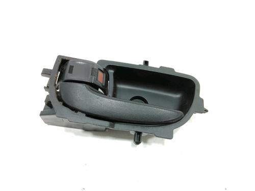 Used Rear left interior door handle TOYOTA YARIS (_P13_) 1.4 D (NLP130_, NLP130) (90 hp) 31000002