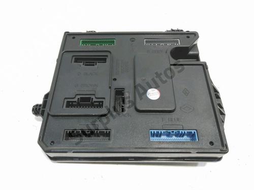 Used Fuse box Fuse box RENAULT MEGANE III Grandtour (KZ0/1) 1.9 dCi (KZ0J, KZ0N, KZ1S) (131 hp) 39705639 39705639