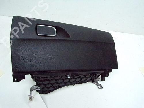 Used Glove box Glove box 37769562 37769562