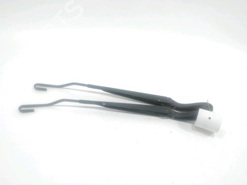 Used Front windshield wiper arm NISSAN CUBE (Z12) 1.5 dCi (110 hp) 31007764