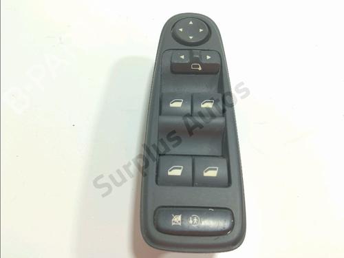 Used Left front window switch Left front window switch 39260360 39260360