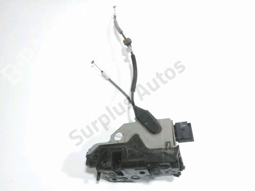 Used Front left lock Front left lock 37017884 37017884
