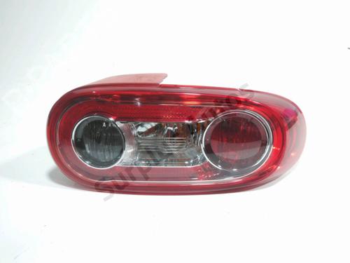 Feu arrière droit MAZDA MX-5 III (NC) 1.8 (NC18) (126 hp) 31608232