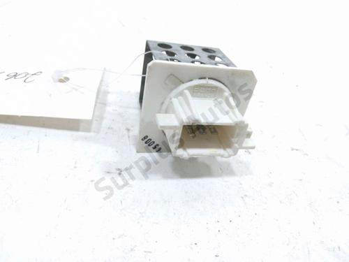 Used Heater resistor PEUGEOT 206+ (2L_, 2M_) 1.4 i (73 hp) 30986923
