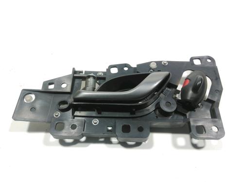 Used Front left interior door handle HONDA CIVIC VIII Hatchback (FN, FK) 2.2 CTDi (FK3) (140 hp) 28243039