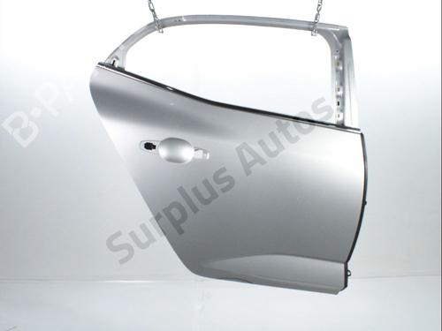 Used Right rear door RENAULT MEGANE IV Hatchback (B9A/M/N_) 1.2 TCe 130 (B9MR) (130 hp) 30166612