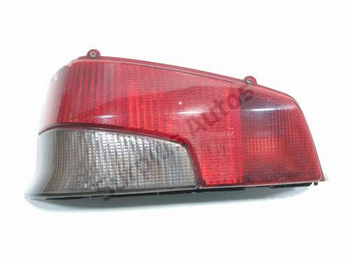 Venstre baglygte PEUGEOT 106 I (1A, 1C) 1.1 (60 hp) 32181732