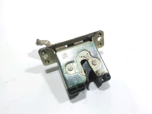 tailgate-lock-opel-vectra-b-hatchback-j96-1995-1996-1997-1998-1999-2000-2001-2002-2003-28260525 main image