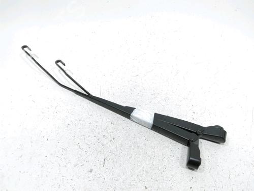 Used Front windshield wiper arm CITROËN C2 (JM_) 1.1 (60 hp) 31007598