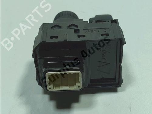 Mirror switch TOYOTA COROLLA Hatchback (_E21_, _EA1_, _EH1_) 1.8 Hybrid (ZWE211, ZWE219) | BP38104575I25 - Image 3