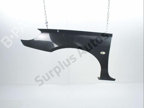 left-front-fenders-peugeot-407-coupe-6c_-2005-28236044 main image