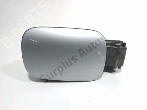 fuel-flap-renault-megane-iv-grandtour-k9amn_-2016-37600515 main image