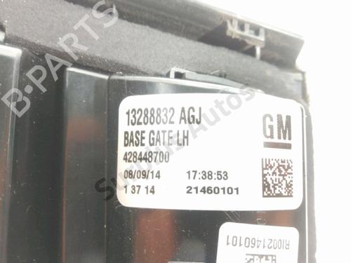 Left tailgate light OPEL ZAFIRA TOURER C (P12) 1.6 CDTI (75) | BP28268165C79 