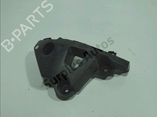 Used Rear bumper bracket Rear bumper bracket 32226625 32226625