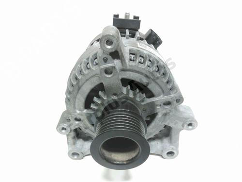 Used Alternator BMW 1 (F40) 118 d (150 hp) 28222778