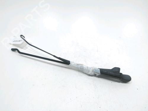 Used Front windshield wiper arm RENAULT CLIO II (BB_, CB_) 1.5 dCi (B/CB07) (65 hp) 31007762