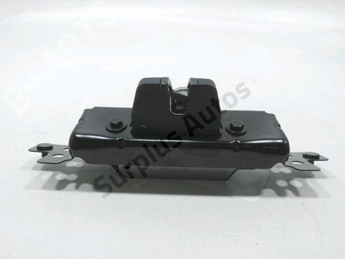 Used Tailgate lock Tailgate lock PEUGEOT 208 I (CA_, CC_) 1.2 VTI 82 (82 hp) 31001745 31001745